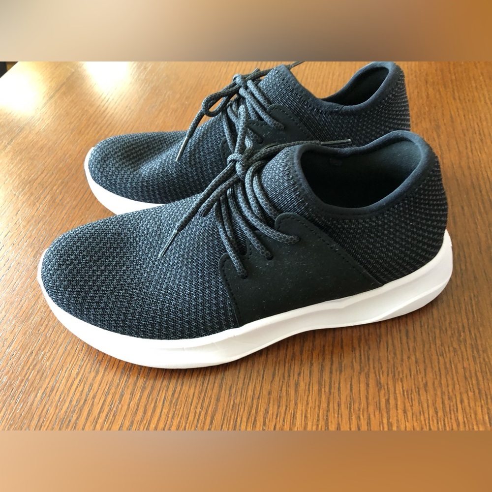 VESSI Women’s Everyday Sneaker